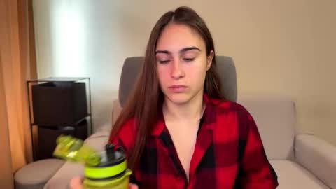 Snapshot of alicekollt chatting on October 31, 2025, 8:26 am alicekollt online show from October 31, 2025, 8:26 am