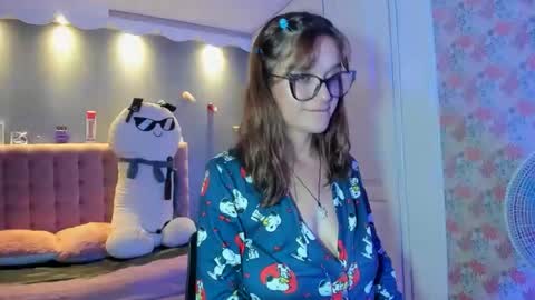 Alice online show from March 18, 2026, 2:09 pm