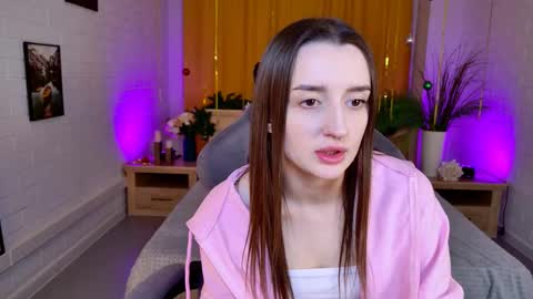 Alice online show from December 15, 2025, 1:15 pm