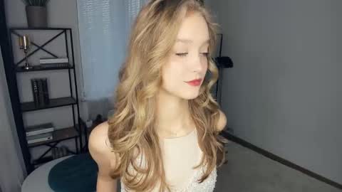 Serena online show from January 7, 2026, 7:22 am