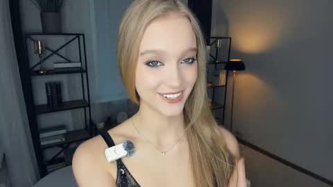 Serena online show from January 10, 2026, 7:21 am