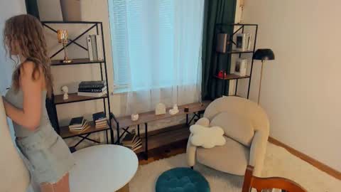 Snapshot of alicemelison chatting on February 14, 2026, 8:33 am Serena online show from February 14, 2026, 8:33 am