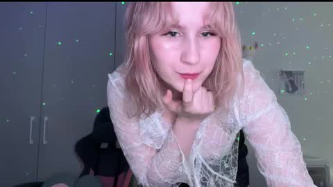 Snapshot of alicemeowk chatting on September 21, 2025, 10:06 am alicemeowk online show from September 21, 2025, 10:06 am