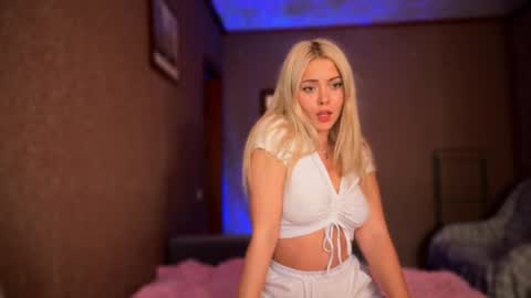 aliceoceaneyes online show from September 11, 2025, 2:39 pm