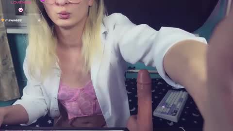 AlicePinkhead online show from February 19, 2025, 3:49 pm