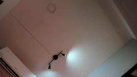 ALICE  online show from November 7, 2025, 12:32 am