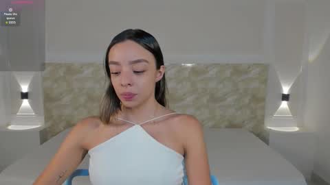 Snapshot of aliceross1 chatting on September 11, 2025, 8:09 pm AliceRoss online show from September 11, 2025, 8:09 pm