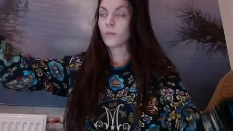 Snapshot of alicetailorrr chatting on February 17, 2025, 1:04 am AliceTailorrr online show from February 17, 2025, 1:04 am