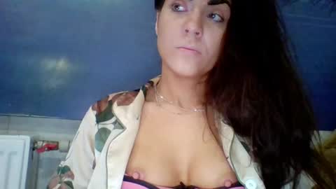 AliceTailorrr online show from July 5, 2026, 5:47 am