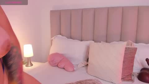 Snapshot of aliceveraa_ chatting on January 8, 2025, 10:48 pm Alice Vera online show from January 8, 2025, 10:48 pm