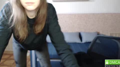Snapshot of alicewonderful22 chatting on January 3, 2025, 12:30 pm Alice online show from January 3, 2025, 12:30 pm