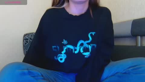 AliceWoolfy online show from April 27, 2026, 11:14 pm