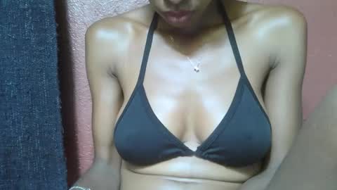 alicia253177 online show from February 14, 2025, 1:18 pm