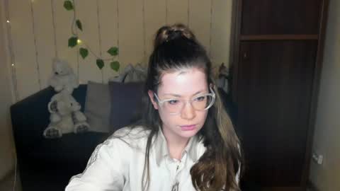 Alicia online show from January 14, 2025, 6:24 am
