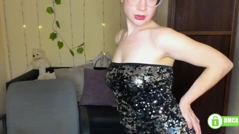 Alicia online show from February 3, 2025, 3:38 pm