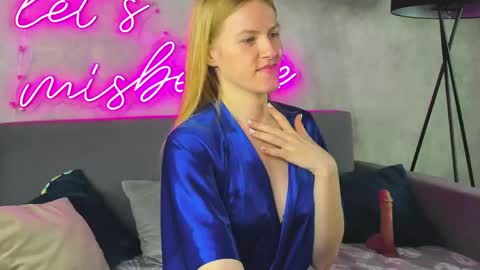Snapshot of alicia_hars chatting on April 23, 2026, 11:18 pm Alicia 2 GMT 3am-9am TueThuFriSun 9am-15pm Sat online show from April 23, 2026, 11:18 pm