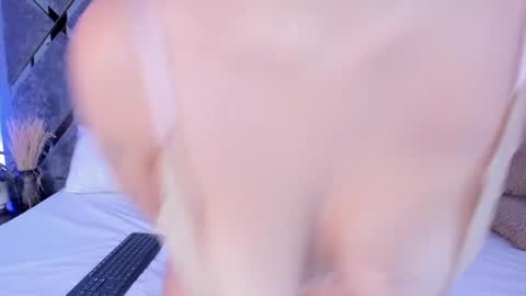 Snapshot of alicia_jerez1 chatting on January 14, 2025, 7:00 pm Alice  online show from January 14, 2025, 7:00 pm