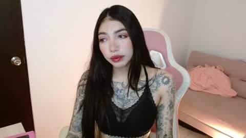 Snapshot of alicia_key_ chatting on June 2, 2026, 6:04 am ALICIA online show from June 2, 2026, 6:04 am