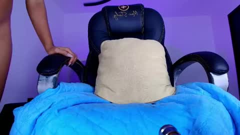 Alicia Kyse  online show from April 30, 2026, 3:13 am