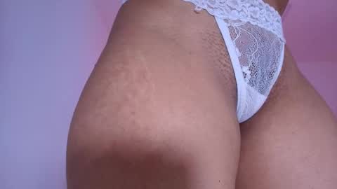 Alicia Kyse  online show from June 2, 2026, 3:08 am