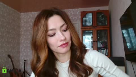 Alicia online show from December 24, 2024, 6:44 am