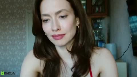 Alicia online show from May 7, 2026, 4:34 pm