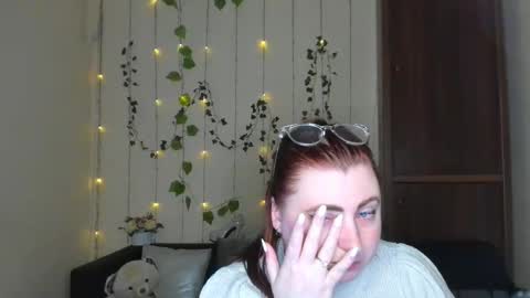 Alicia online show from April 25, 2026, 1:41 pm