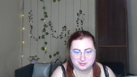 Alicia online show from May 3, 2026, 11:27 am