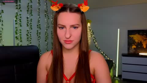 Alicia Lici  online show from December 23, 2024, 1:40 am