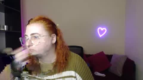 Alicia online show from November 27, 2025, 12:40 pm