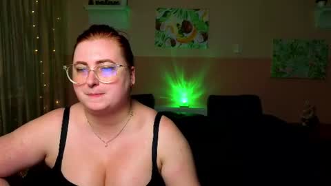 Snapshot of aliciaaared_kis chatting on July 20, 2026, 10:39 am Alicia online show from July 20, 2026, 10:39 am