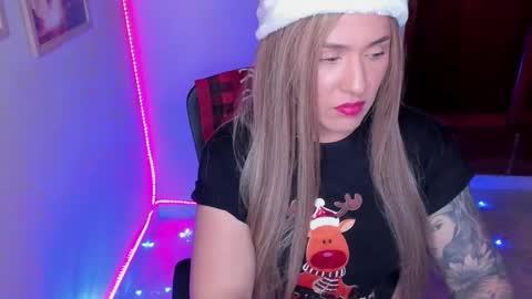 Snapshot of aliciaballard chatting on December 24, 2024, 6:39 pm Jennyfer online show from December 24, 2024, 6:39 pm