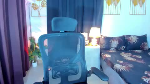 Snapshot of aliciacum chatting on October 30, 2025, 2:02 am aliciacum online show from October 30, 2025, 2:02 am