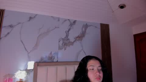Snapshot of alicialevy chatting on July 17, 2026, 10:22 am LUNA online show from July 17, 2026, 10:22 am
