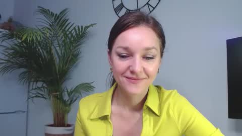 Alicia online show from January 13, 2025, 7:54 am