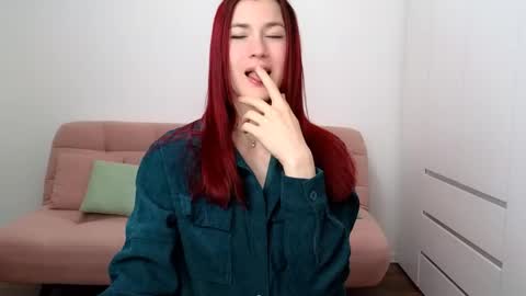 Snapshot of alicianoveli chatting on September 18, 2025, 5:42 am alicianoveli online show from September 18, 2025, 5:42 am