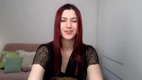 Snapshot of alicianoveli chatting on October 18, 2025, 10:49 am alicianoveli online show from October 18, 2025, 10:49 am