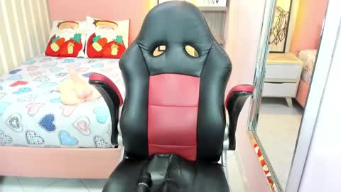 ALICIA  online show from December 9, 2024, 12:51 pm