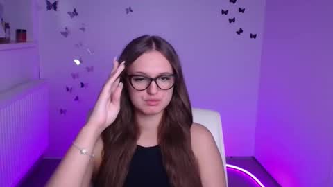 Alicie online show from September 10, 2025, 11:10 am