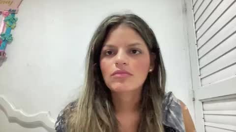 Snapshot of alicie_ebony1 chatting on December 6, 2024, 11:00 am luisa online show from December 6, 2024, 11:00 am