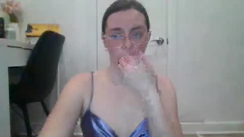 Snapshot of alicjababexo chatting on May 20, 2026, 3:13 am alicjateenpolish online show from May 20, 2026, 3:13 am