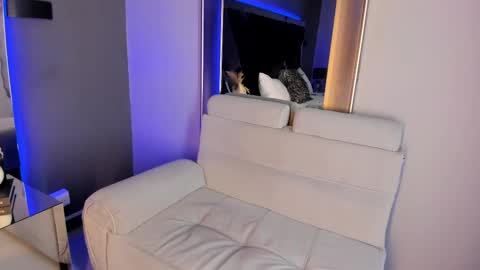 Snapshot of alidiaz__ chatting on February 14, 2025, 1:45 am Ali Diaz online show from February 14, 2025, 1:45 am