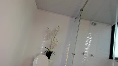 Snapshot of alidiaz__ chatting on March 9, 2025, 3:38 pm Ali Diaz online show from March 9, 2025, 3:38 pm