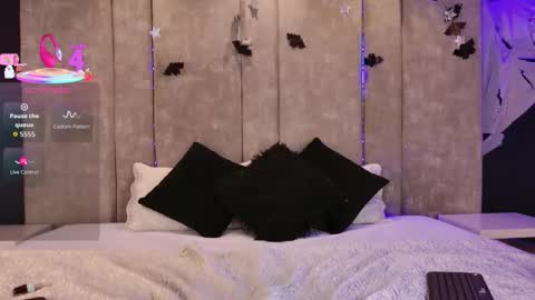 Snapshot of alidiaz__ chatting on October 30, 2025, 8:20 pm Ali Diaz online show from October 30, 2025, 8:20 pm