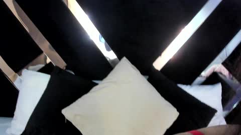 Snapshot of alidiaz__ chatting on December 20, 2025, 7:32 pm Ali Diaz online show from December 20, 2025, 7:32 pm