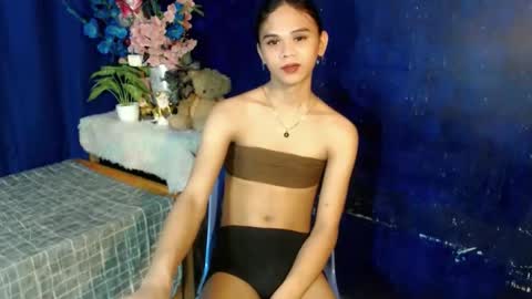 aliexagrey online show from December 20, 2025, 10:39 pm