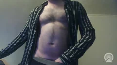 Snapshot of aligator2001 chatting on November 2, 2025, 6:32 pm daddy online show from November 2, 2025, 6:32 pm