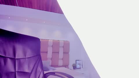 Alice online show from March 6, 2025, 5:54 pm