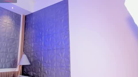 Alice online show from September 13, 2025, 7:35 pm