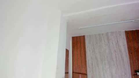 alika online show from October 25, 2025, 2:35 pm